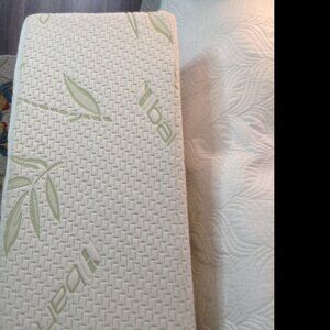 BAMBOO Leg therapy, Ortho wedge with Divot; Deluxe Comfort. Orthopedic Recovery